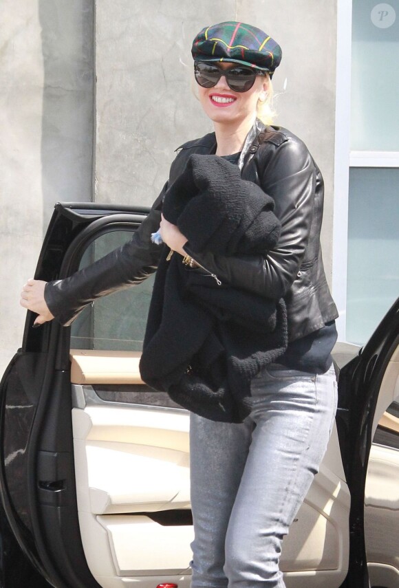 Gwen Stefani à son arrivée aux studios South Music & Sound Design à Santa Monica où elle finalise le nouvel album de son groupe No Doubt. Le 28 mars 2012.