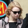 Emma Stone et Andrew Garfield se promenant à New York le 28 mars 2012 : lunettes noires et look à la cool