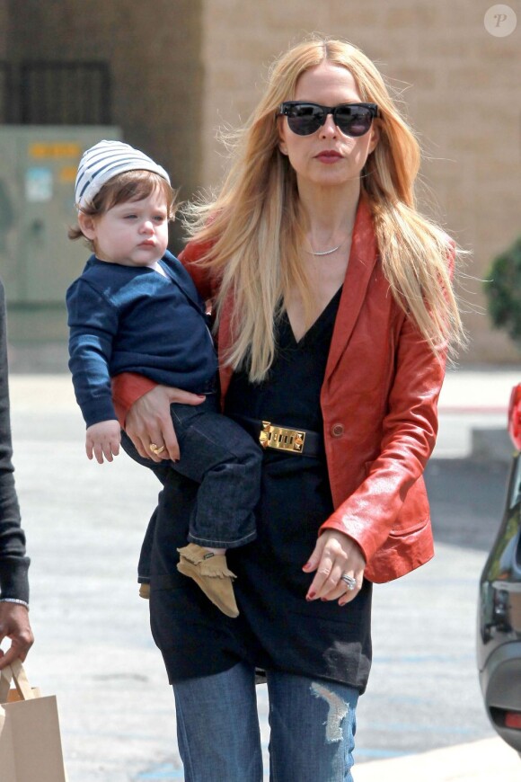 Rachel Zoe et son fils Skyler à Los Angeles, le 28 mars 2012.