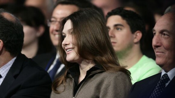 Carla Bruni et Nicolas Sarkozy : Week-end pascal, dans le sud, en famille