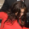 Kourtney Kardashian, enceinte, chute à l'inauguration du Nokia Lumia 900 à New York, le 9 avril 2012