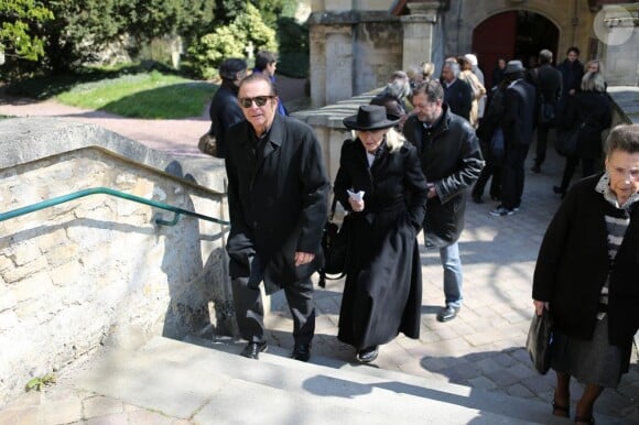 Roland Giraud et son épouse lors des obsèques de Philippe Bruneau le 3 avril 2012 en l'église Saint-Ouen de Caen