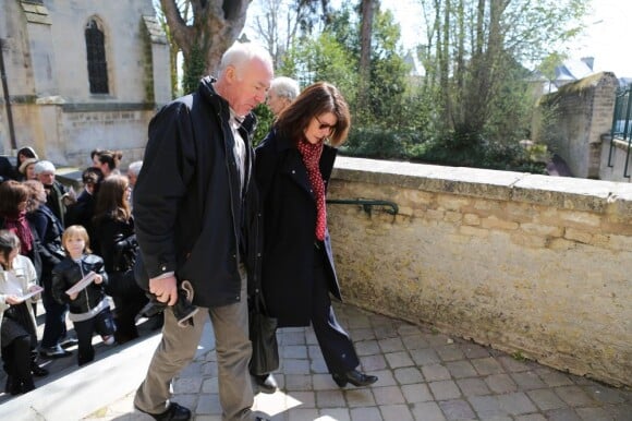 Claire Nadeau lors des obsèques de Philippe Bruneau le 3 avril 2012 en l'église Saint-Ouen de Caen