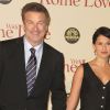 Alec Baldwin et sa fiancée Hilaria Thomas assistent à l'avant-première du film To Rome With Love à Rome, le 13 avril 2012.