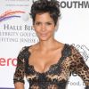 Halle Berry, sublime au Silver Rose Gala, le 14 avril 2012 à Los Angeles.