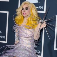 Lady Gaga : Encore plus italienne pour son Born This Way Tour grâce à Armani