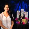 Selena Gomez présente son nouveau parfum à Los Angeles le 19 avril 2012
