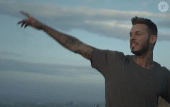 Image extraite du clip On Est Là de M. Pokora, avril 2012.