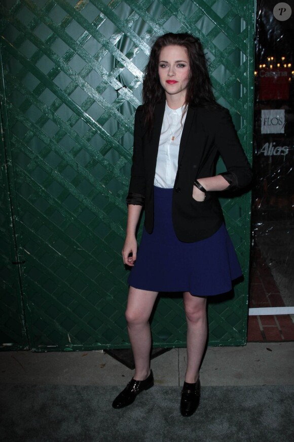 Kristen Stewart, un style pointu sans effort. A Hollywood le 13 avril 2012.