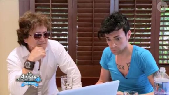 Bruno apprend son morceau dans les Anges de la télé-réalité 4, lundi 30 avril 2012 sur NRJ 12