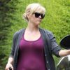 Reese Witherspoon, enceinte, à Brentwood le 1er mai 2012