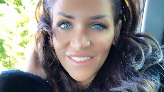 Julia Paredes - Purepeople