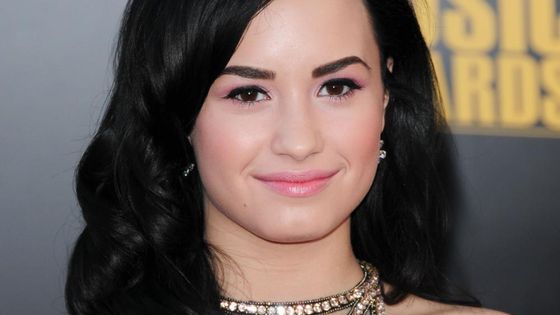 Demi Lovato - Purepeople