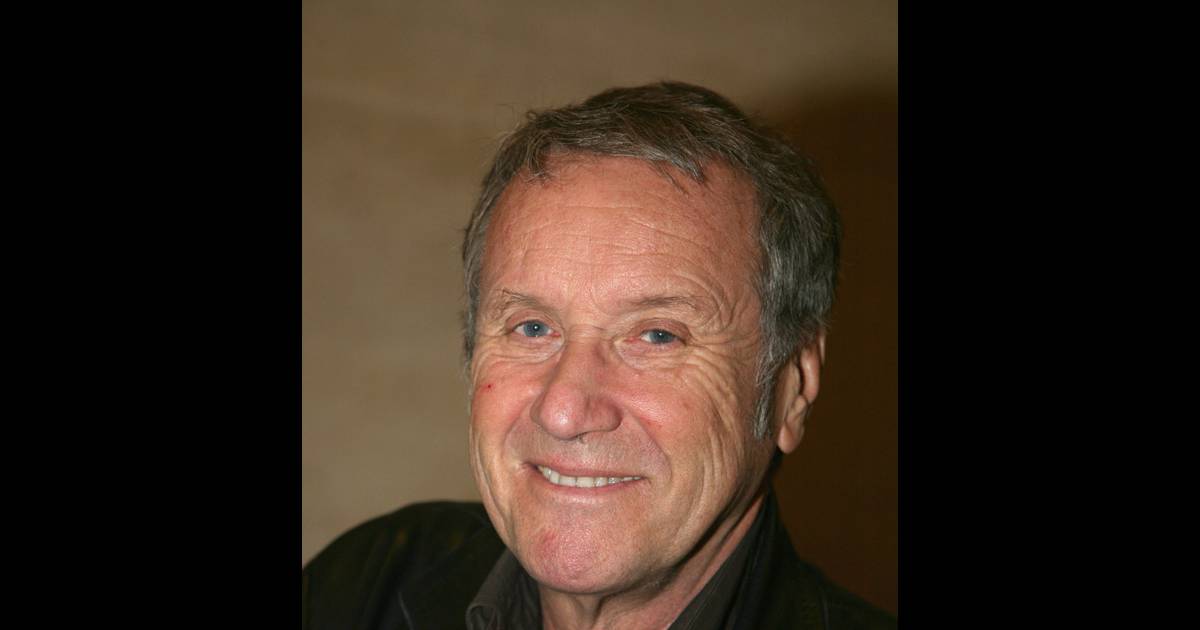 Yves Rénier - Actus, photos, vidéos, biographie… - Purepeople