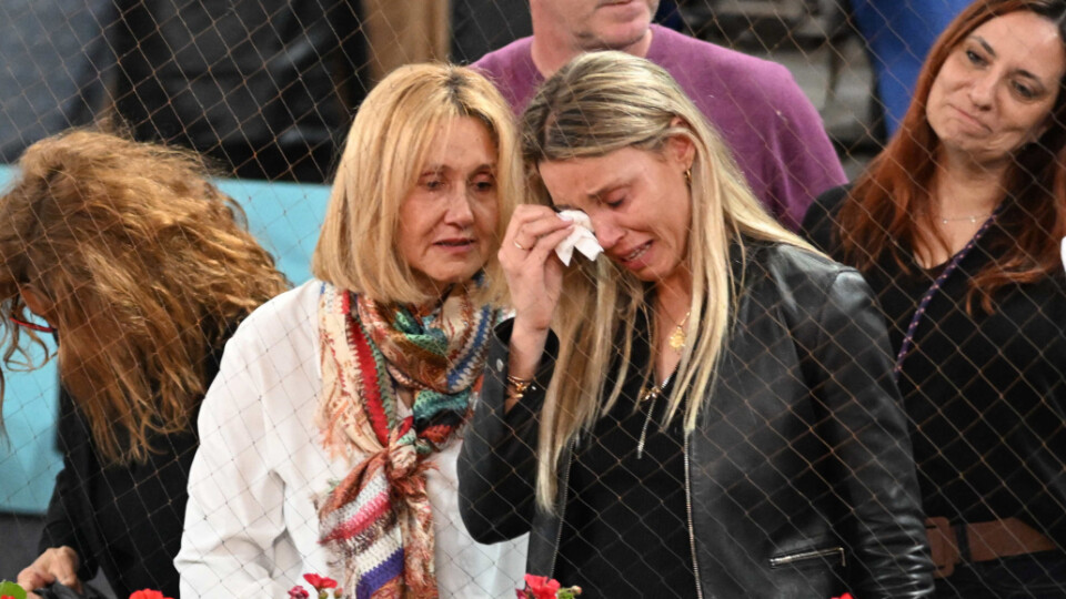 Rafael Nadal fait ses adieux : sa soeur Maribel fond en larmes après une annonce forte devant sa femme Xisca, pudique mais émue