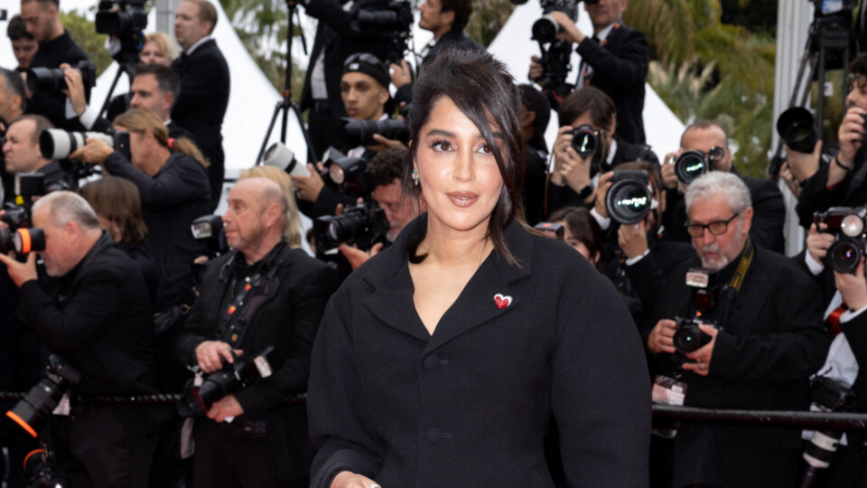 Leïla Bekhti à Cannes : première apparition depuis la naissance surprise de son 4e enfant, elle porte un détail engagé