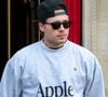 Brooklyn Beckham et son épouse Nicola étaient absents du séjour, en raison de tensions familiales.
Brooklyn - La famille Beckham à la sortie de l'hôtel La Réserve lors de la mode femme automne / hiver 2024-2025 lors de la Fashion Week de Paris (PFW), à Paris, France, le 1 mars 2024. AGENCE / BESTIMAGE