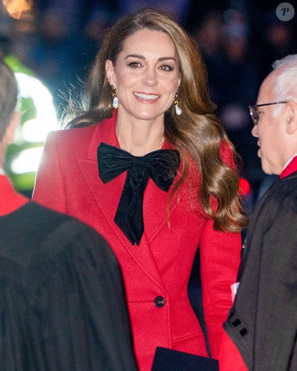 Catherine (Kate) Middleton, princesse de Galles, assiste au service Together At Christmas Carol à l'abbaye de Westminster à Londres, Royaume-Uni, le 6 décembre 2024. © Justin Goff/GoffPhotos/Bestimage