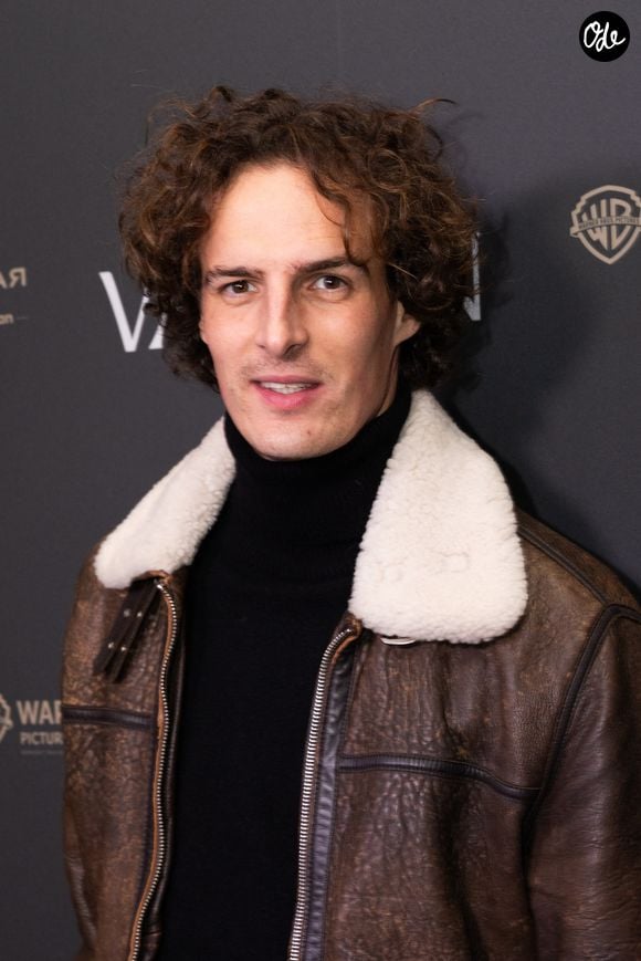 Paul de Saint Sernin à la première du film "Jean Valjean" au cinéma Publicis à Paris le 17 novembre 2025. © Julien Sarkissian / Bestimage
#
Premiere of the film ‘Jean Valjean’ at the Publicis cinema in Paris on 17 November 2025. | 00732816