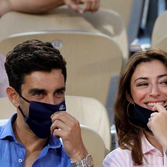 Rachel Legrain-Trapani et son compagnon Valentin Léonard dans les tribunes des Internationaux de France de Tennis de Roland Garros à Paris. Le 9 juin 2021
© Dominique Jacovides / Bestimage