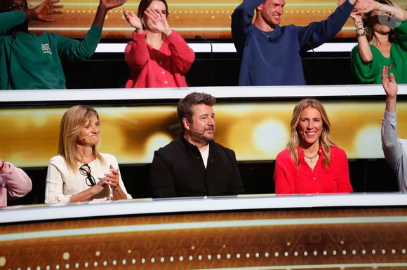 En plus d'être présent à la télé et à la radio

Exclusif - Valérie Maurice, Bruno Guillon, Agathe Lecaron lors de l'enregistrement de l'émission "100% logique" présentée par C. Feraud et qui sera diffusée le le 4 octobre 2025 sur France 2 au studio du Lendit à Saint-Denis, France, le 12 mars 2025. © Christophe Clovis/Bestimage