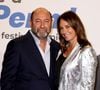 Cette propriété avait été un vrai coup de cœur pour les deux époux, qui souhaitaient en faire leur résidence secondaire et s'y marier à l'hiver 2022.

Kad Merad et sa femme Julia Vignali - Photocall de la cérémonie d'ouverture du 17ème Festival Lumière à la Halle Tony Garnier à Lyon, le 11 octobre 2025.
© Dominique Jacovides / Bestimage