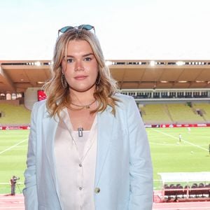Mais aussi sur le fait qu'elle ne se sentait pas bien dans sa peau avant cela.


Camille Gottlieb - La famille princière de Monaco assiste au match de football Racing Stars Football Cup opposant les pilotes Nazionale Piloti contre les Barbagiuans au stade Louis II à Monaco le 21 mai, 2025. © Claudia Albuquerque/Bestimage