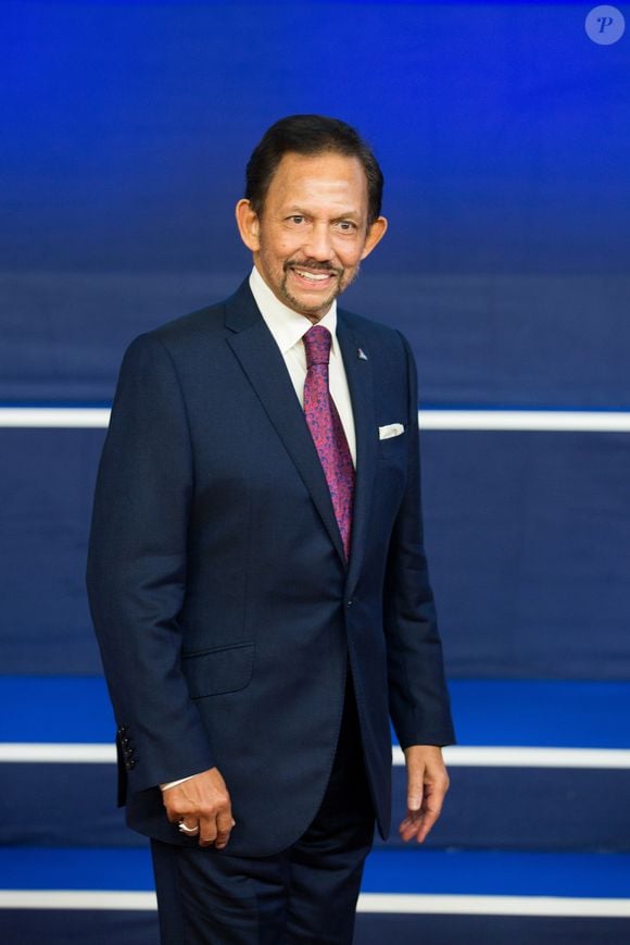 Le Sultan de Brunei Hassanal Bolkiah arrive au Sommet Asie-Europe ( ASEM ) lors du Conseil européen à Bruxelles, Belgique, le 18 octobre 2018. ALAIN ROLLAND/ IMAGEBUZZ/ BESTIMAGE