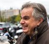 Elle vivait alors au Canada, alors que lui se trouvait en France.

Alexandre Jardin, fondateur du mouvement anti-ZFE Les #Gueux. Paris, France, le 27 septembre 2025. Photo by Denis Prezat/ABACAPRESS.COM