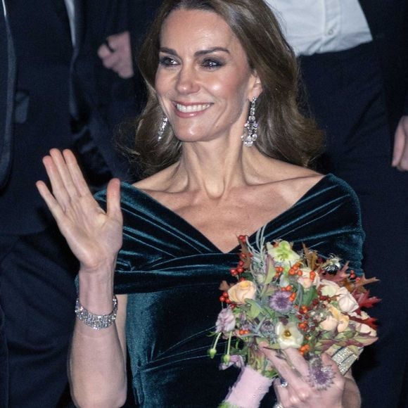 Kate Middleton a pris la parole dans un discours, revenant sur ses propres expériences.

Le prince William, prince de Galles, et Catherine (Kate) Middleton, princesse de Galles, quittent le "Royal Variety Performance 2025" au Royal Albert Hall à Londres.  © Backgrid UK/ Bestimage