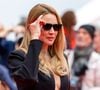 Sur la Croisette, Virginie Efira rayonne, mais le glamour cannois a un prix.

Virginie Efira - Montée des marches du film " L'inconnue" lors du 79ème Festival International du Film de Cannes. © Olivier Borde / Bestimage