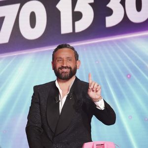 Exclusif - Cyril Hanouna, sur le plateau de l’émission « TPMP » La dernière sur C8,  présentée par C.Hanouna et diffusée en direct sur C8, Paris, France, le 27 fevrier 2025. © Jack Tribeca / Bestimage