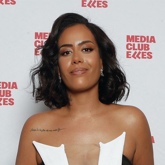 La chanteuse Amel Bent a posé ses valises à Neuilly-sur-Seine, une commune chic de la petite couronne parisienne où elle a fondé sa famille...

Exclusif - Amel Bent - Photocall de la cérémonie des "Trophées Media Club Elles" à la SACEM à Neuilly-sur-Seine, France. © Christophe Clovis/Bestimage