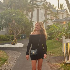 Un coin de paradis alliant luxe, authenticité et respect de l'environnement

Virginie Efira et Niels Schneider en vacances à l'île Maurice
