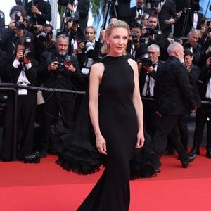 Cate Blanchett sur le tapis rouge de la cérémonie de clôture du 78ème Festival de Cannes au Palais des Festivals le 24 mai 2025 à Cannes, France. Photo par Jerome Domine/ABACAPRESS.COM