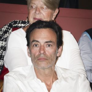 Exclusif - Anthony Delon -  Concerto pour la paix de Omar Harfouch au théâtre de Béziers le 8 mai 2025. Aujourd’hui, au Théâtre Municipal de Béziers, une salle comble assistait à un événement attendu : le retour d’O. 

© Jack Tribeca / Bestimage