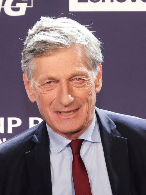 "300 000 euros perdus par jour" : les aveux de Nicolas de Tavernost sur les premières années de M6
