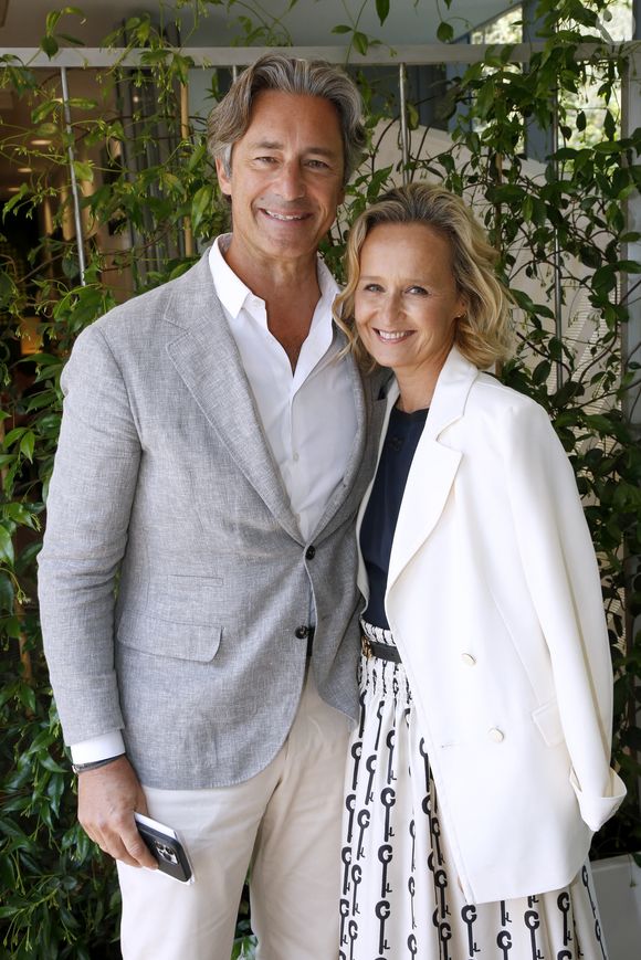 Laurent Solly (Président de Facebook France) et sa femme Caroline Roux  aux Internationaux de France de Tennis de Roland Garros 2023 - Jour 06 - à Paris, France, le 2 juin 2023. © Bertrand Rindoff/Bestimage