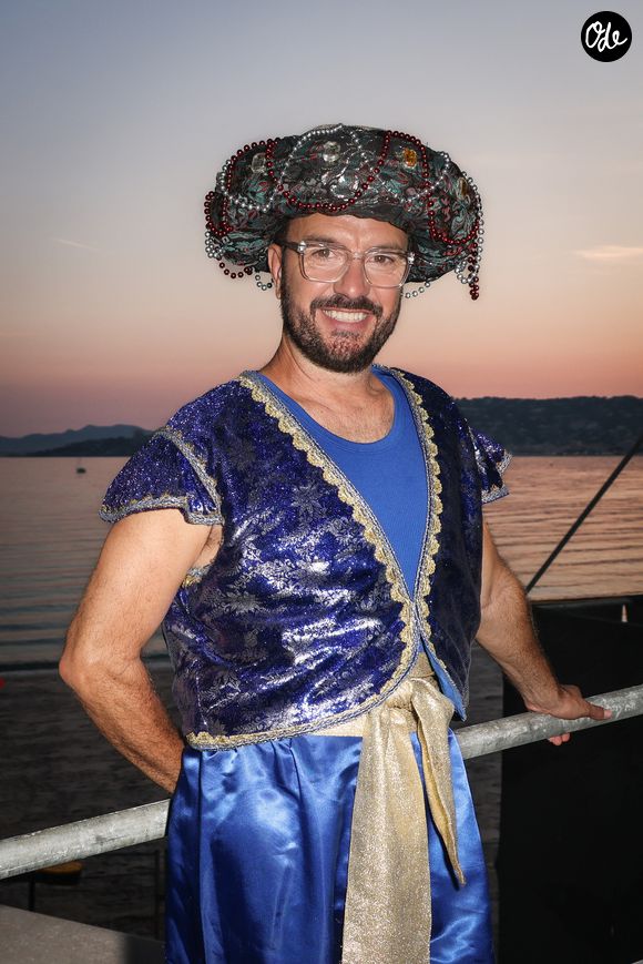 Jarry lors de la 3ème édition du festival L’Humour à la Plage à Juan les Pins, France, le 26 juin 2026. © Bebert-Tribeca/Bestimage