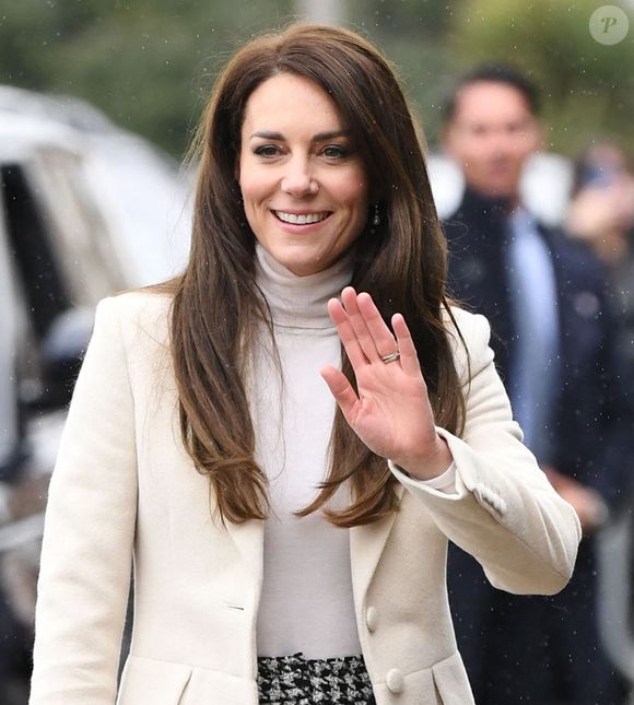 Elle a donc choisi celle dont elle est l'une des ferventes ambassadrices,

Catherine (Kate) Middleton, princesse de Galles, visite le centre de désintoxication Brynawel à Llanharan, Royaume Uni, le 28 février 2023, , pour en savoir plus sur le travail qu'ils font pour soutenir ceux qui luttent contre les effets de la toxicomanie et de l'alcoolisme.
