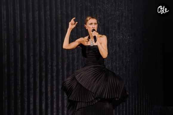 Celine Dion, tenue et bijoux Boucheron, lors de son premier concert à la Plénitude Arena à Paris La Défense le 12 septembre 2026.
Agence / Bestimage