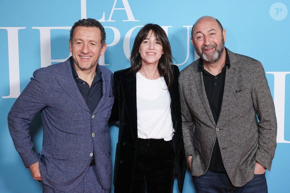 Dany Boon, Charlotte Gainsbourg, Kad Merad assistant à la première du film La Vie Pour De Vrai tenue au Pathe Wepler, à Paris, France le 18 avril 2023. Photo by David Boyer/ABACAPRESS.COM