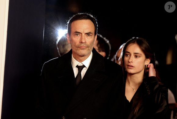Fini les compromis inutiles : ce qu’il recherche avant tout, ce sont des qualités humaines profondes.

Anthony Delon et sa fille Liv  - Photocall de la 50ème édition de la cérémonie des César à l'Olympia à Paris, France, le 28 février 2025 © Dominique Jacovides - Olivier Borde / Bestimage