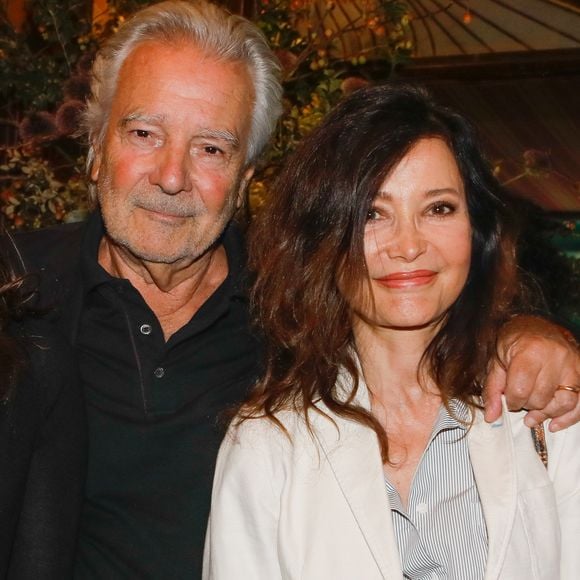 Pierre Arditi et sa femme Evelyne Bouix - Soirée de présentation de la première édition du Festival CinéRoman à la Closerie des Lilas à Paris le 16 septembre 2019. © Christophe Clovis / Bestimage