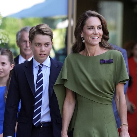 La princesse Charlotte, le prince George et Kate Middleton à Wimbledon, le 12 juillet 2026.

© Andrew Matthews / Bestimage