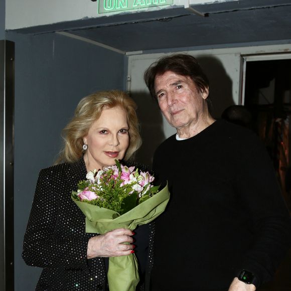 Qui n'était autre que son beau-frère Ben, le frère de son mari Tony Scotti

Tony Scotti et Sylvie Vartan lors de l'émission Domenica In à Milan
SGP / BESTIMAGE