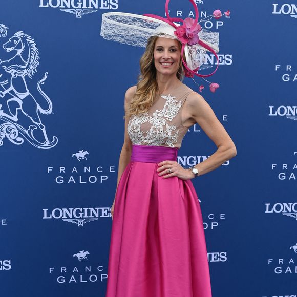 Miss France 1998 La présentatrice de télévision Sophie Thalmann habillée par Christophe Guillarmé assiste au Prix De Diane 2019 à l'hippodrome de Chantilly le 16 juin 2019 à Chantilly, France. Photo by Laurent Zabulon / ABACAPRESS.COM