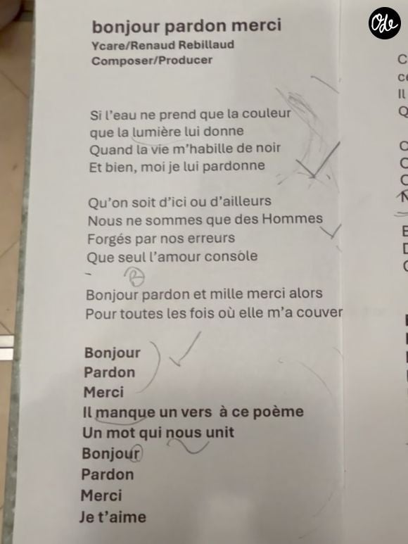 Céline Dion s’apprête à retrouver la scène à Paris.

Ycare a partagé plusieurs images de sa session en studio avec Céline Dion. Capture d'écran Instagram