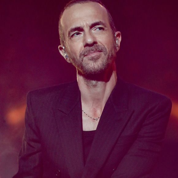 Exclusif - Calogero - Enregistrement de l'émission "Les disques d'or de l'année" au Dôme de Paris, présentée par E.Gossuin et diffusée le 24 décembre à 21h10 sur M6
© Christophe Clovis / Bestimage