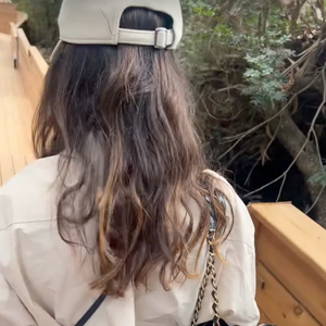 Karim Benzema a lancé une déclaration enflammée à sa femme Lyna Khoudri le lundi 25 août 2025 sur Instagram.
Crédit : Instagram/karimbenzema